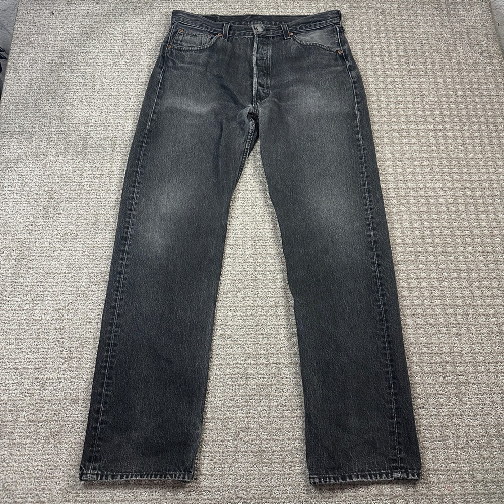 Vintage Levis 501 Black Jeans Made in USA 34x32 Faded Button Fly 501-0660 1996